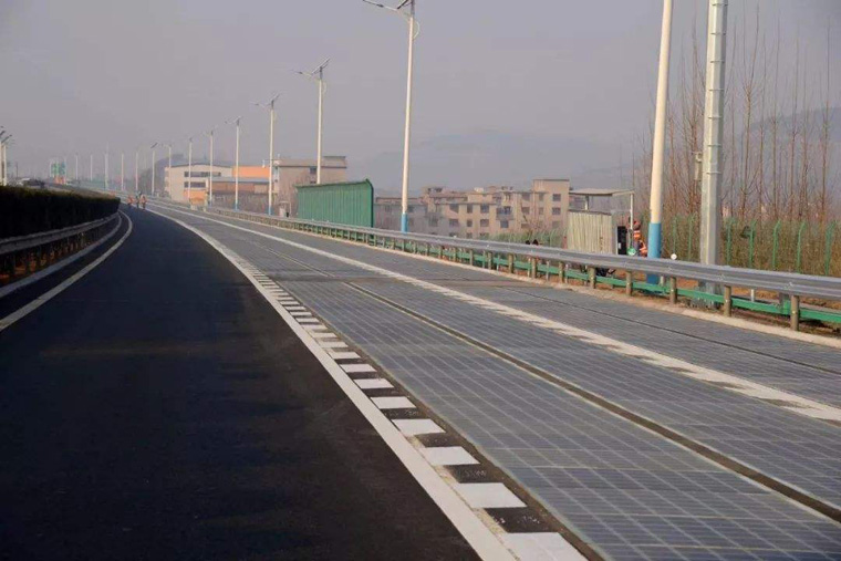 光伏高速公路原理,电动汽车在光伏高速上怎样充电