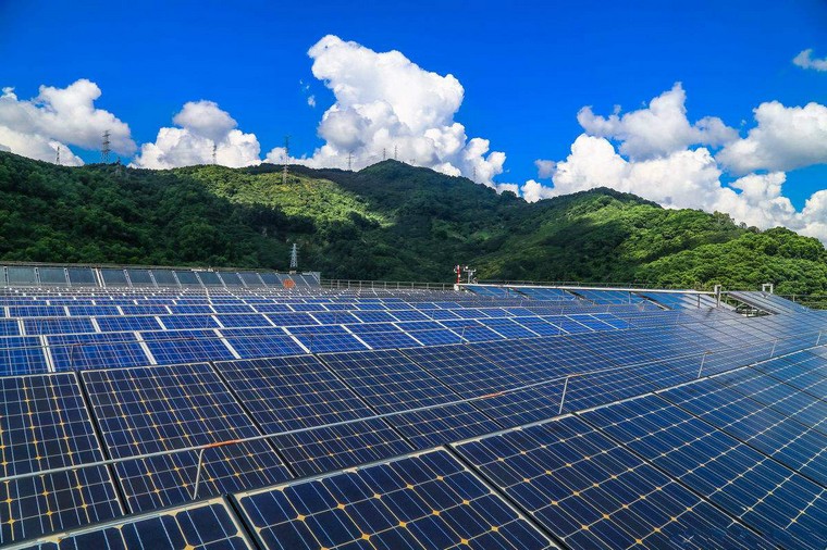 太阳能发电和光伏发电有什么区别,光伏发电的原理和技术
